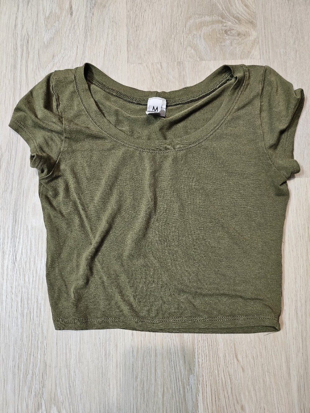 Medium Green Crop